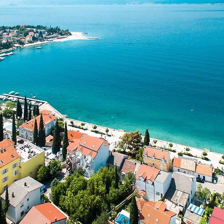 Sunset Vista By Interhome Daire