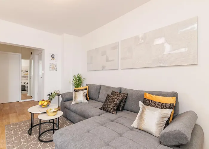 Sunset Vista By Interhome דירה סלצה